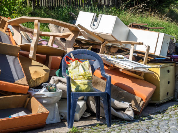 Best Yard Waste Removal  in Beaverton, MI